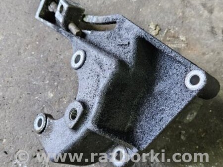 ФОТО Кронштейн для Subaru Legacy IV BL/BP (03-09) Київ