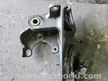 ФОТО Кронштейн для Subaru Legacy IV BL/BP (03-09) Київ