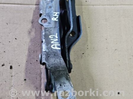 ФОТО Петли капота для Subaru Legacy IV BL/BP (03-09) Київ