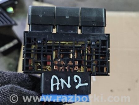 ФОТО Кнопка для Subaru Legacy IV BL/BP (03-09) Київ