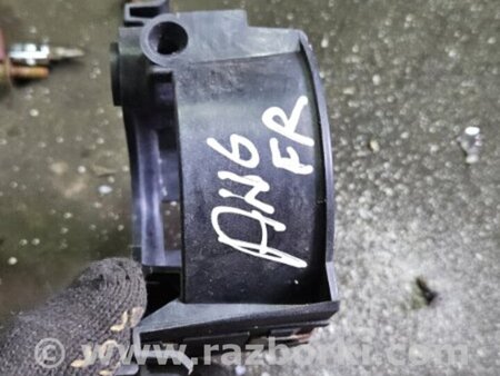 ФОТО Кронштейн передний правый для Subaru Legacy IV BL/BP (03-09) Київ