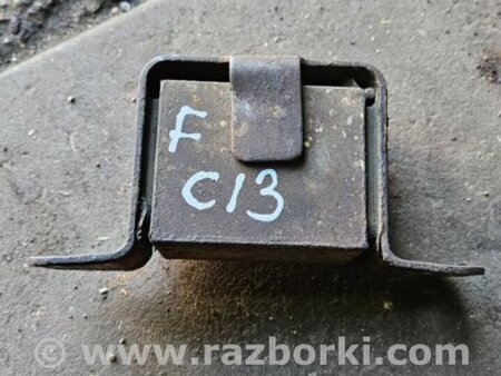 ФОТО Кронштейн передний для KIA Sportage SL (10-16) Київ