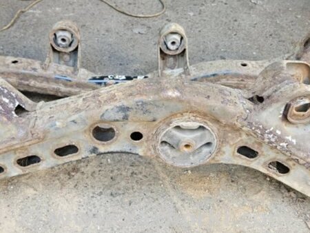 ФОТО Балка задняя для KIA Sportage SL (10-16) Київ