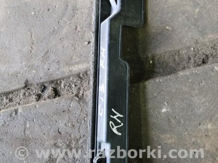 ФОТО Пластик правый для KIA Sportage SL (10-16) Київ