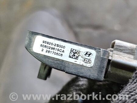 ФОТО Датчик удара правый для KIA Sportage SL (10-16) Київ