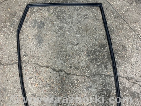 ФОТО Направляющая стекла задняя правая для Subaru Forester SH S12 (08-12) Київ