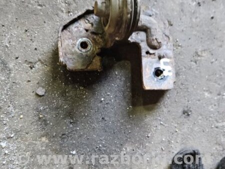 ФОТО Кронштейн левый для Subaru Legacy IV BL/BP (03-09) Київ