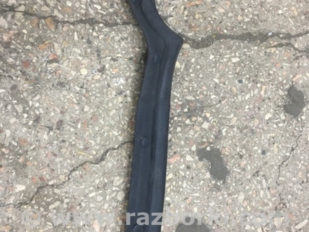 ФОТО Уплотнитель для Subaru Tribeca B9 (05-08) Київ