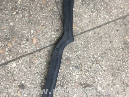 ФОТО Уплотнитель для Subaru Tribeca B9 (05-08) Київ