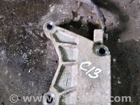 ФОТО Кронштейн для KIA Sportage SL (10-16) Київ