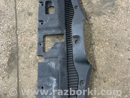 ФОТО Накладка радиатора для Subaru Tribeca B9 (05-08) Київ