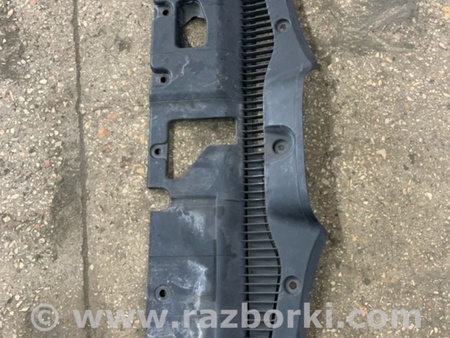 ФОТО Накладка радиатора для Subaru Tribeca B9 (05-08) Київ