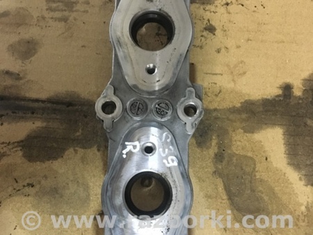 ФОТО Крепление форсунок правое для Subaru Forester SJ S13 (12-18) Київ