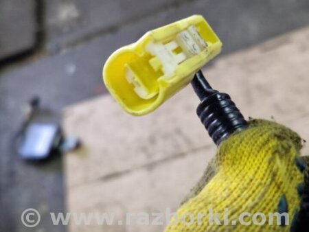 ФОТО Замок ремня безопасности для Subaru XV I GP/G33 (11-16) Київ