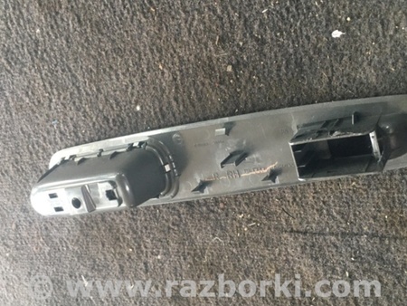 ФОТО Пластик салона задний правый для Subaru Tribeca B9 (05-08) Київ