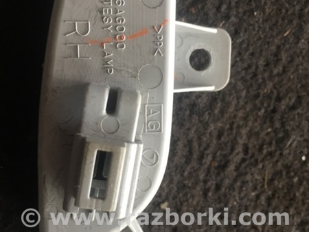 ФОТО Плафон задний правый для Subaru Tribeca B9 (05-08) Київ