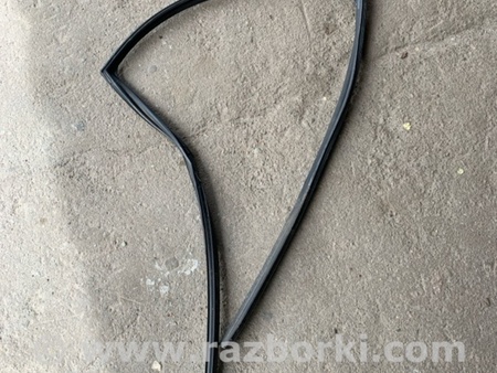 ФОТО Направляющая стекла задняя правая для Subaru Forester SJ S13 (12-18) Київ