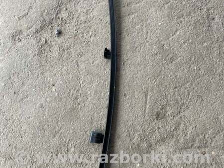 ФОТО Направляющая стекла передняя правая для Subaru Forester SJ S13 (12-18) Київ