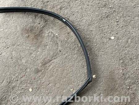 ФОТО Направляющая стекла передняя правая для Subaru Forester SJ S13 (12-18) Київ