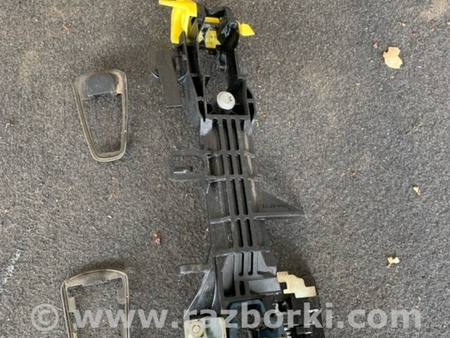 ФОТО Кронштейн ручки дверной передний правый для Subaru Forester SJ S13 (12-18) Київ
