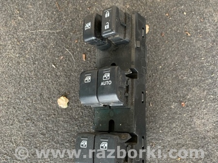 ФОТО Кнопки прочие передние правые для Subaru Forester SJ S13 (12-18) Київ