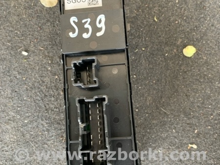 ФОТО Кнопки прочие передние правые для Subaru Forester SJ S13 (12-18) Київ