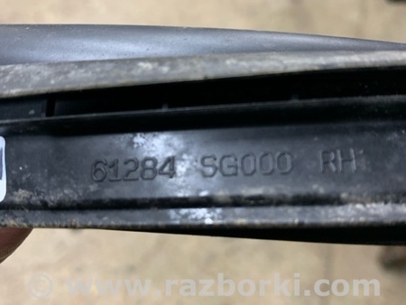 ФОТО Уплотнитель передний правый для Subaru Forester SJ S13 (12-18) Київ