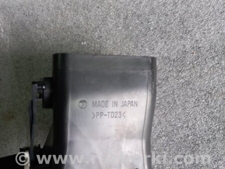 ФОТО Воздуховод правый для Subaru Legacy IV BL/BP (03-09) Київ