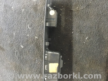 ФОТО Накладки прочие передние левые для Subaru Tribeca B9 (05-08) Київ