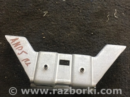 ФОТО Кронштейн ручки дверной передний левый для Subaru Tribeca B9 (05-08) Київ