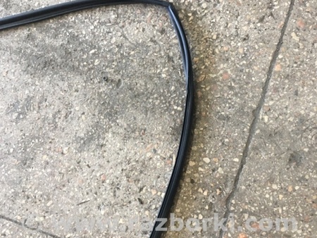 ФОТО Направляющая стекла передняя левая для Subaru Tribeca B9 (05-08) Київ