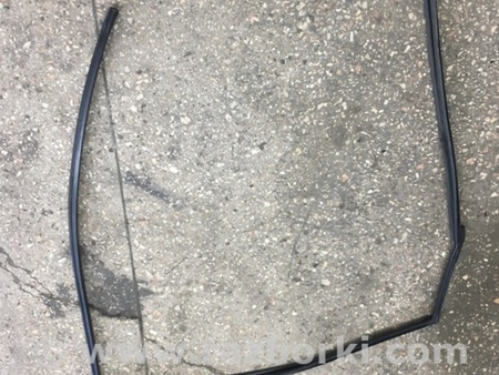 ФОТО Направляющая стекла задняя левая для Subaru Tribeca B9 (05-08) Київ