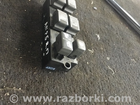 ФОТО Блок кнопок передний правый для Subaru Tribeca B9 (05-08) Київ