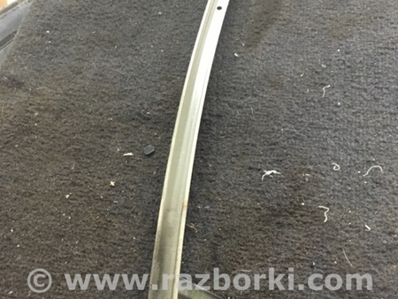 ФОТО Направляющая стекла передняя правая для Subaru Tribeca B9 (05-08) Київ