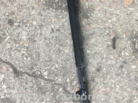 ФОТО Молдинг на дверь передний правый для Subaru Tribeca B9 (05-08) Київ