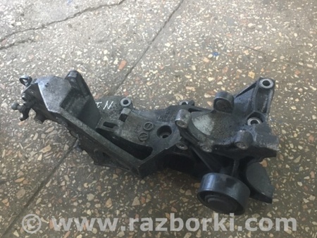 ФОТО Кронштейн для Audi (Ауди) Q5 I 8R (08-17) Київ