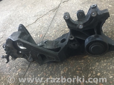 ФОТО Кронштейн для Audi (Ауди) Q5 I 8R (08-17) Київ
