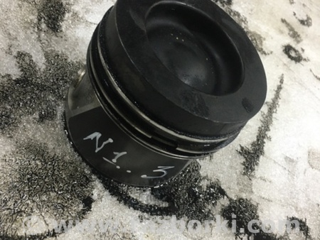 ФОТО Поршень для Audi (Ауди) Q5 I 8R (08-17) Київ