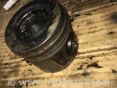 ФОТО Поршень для Hyundai ix35 I LM/EL Tucson (10-17) Київ