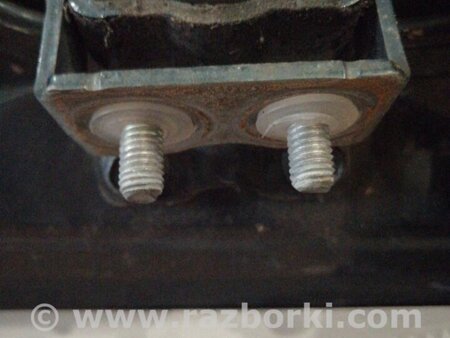 ФОТО Петля багажника для Subaru Outback Киев
