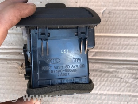 ФОТО Воздуховод передний правый для KIA Sorento 1 BL (02-09) Київ