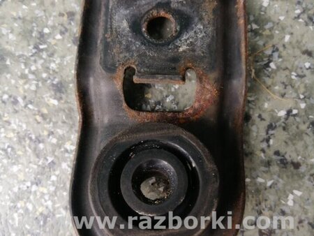 ФОТО Крепление радиатора для Subaru Impreza GD/GG Киев