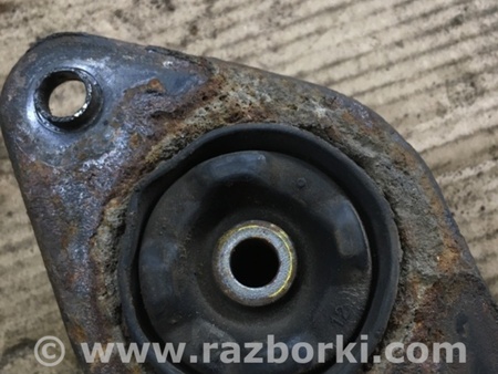ФОТО Опора стойки задняя правая для Hyundai ix35 I LM/EL Tucson (10-17) Київ