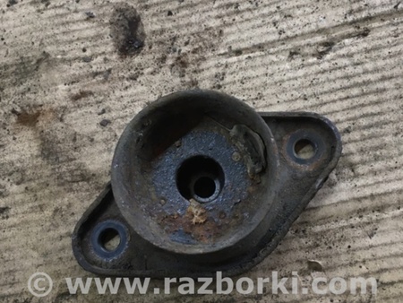 ФОТО Опора стойки задняя правая для Hyundai ix35 I LM/EL Tucson (10-17) Київ