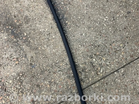 ФОТО Уплотнительная резинка для Hyundai ix35 I LM/EL Tucson (10-17) Київ