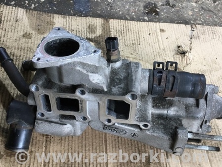 ФОТО Корпус термостата для Hyundai ix35 I LM/EL Tucson (10-17) Київ