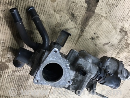 ФОТО Корпус термостата для Hyundai ix35 I LM/EL Tucson (10-17) Київ