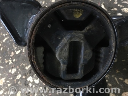 ФОТО Подушка КПП для Hyundai ix35 I LM/EL Tucson (10-17) Київ