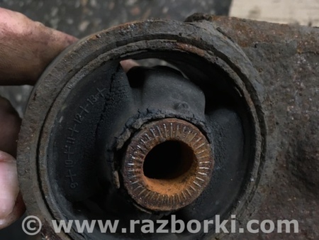 ФОТО Рычаг нижний передний правый для Hyundai ix35 I LM/EL Tucson (10-17) Київ