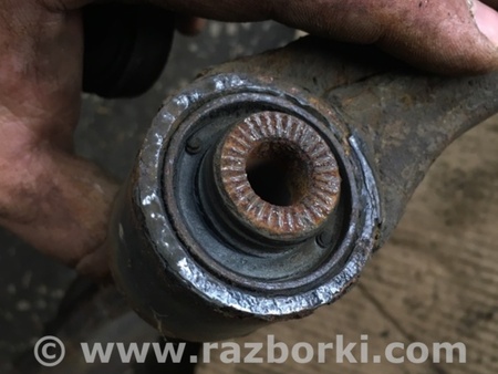 ФОТО Рычаг нижний передний правый для Hyundai ix35 I LM/EL Tucson (10-17) Київ